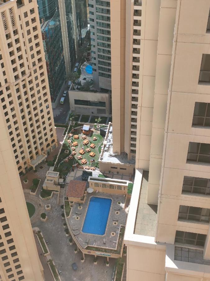 Lunar Cozy Hostel - Jbr Dubai Esterno foto