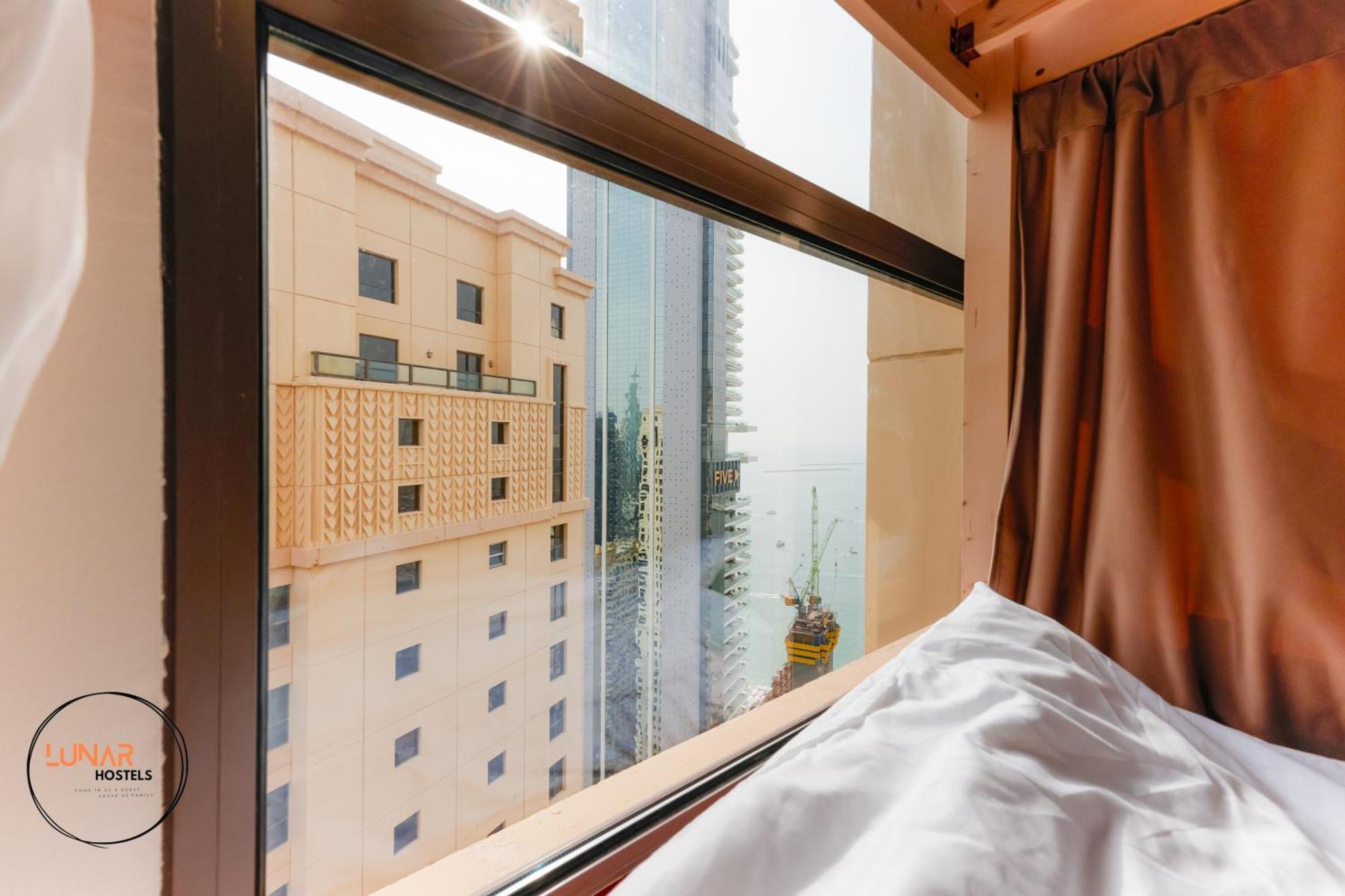 Lunar Cozy Hostel - Jbr Dubai Esterno foto