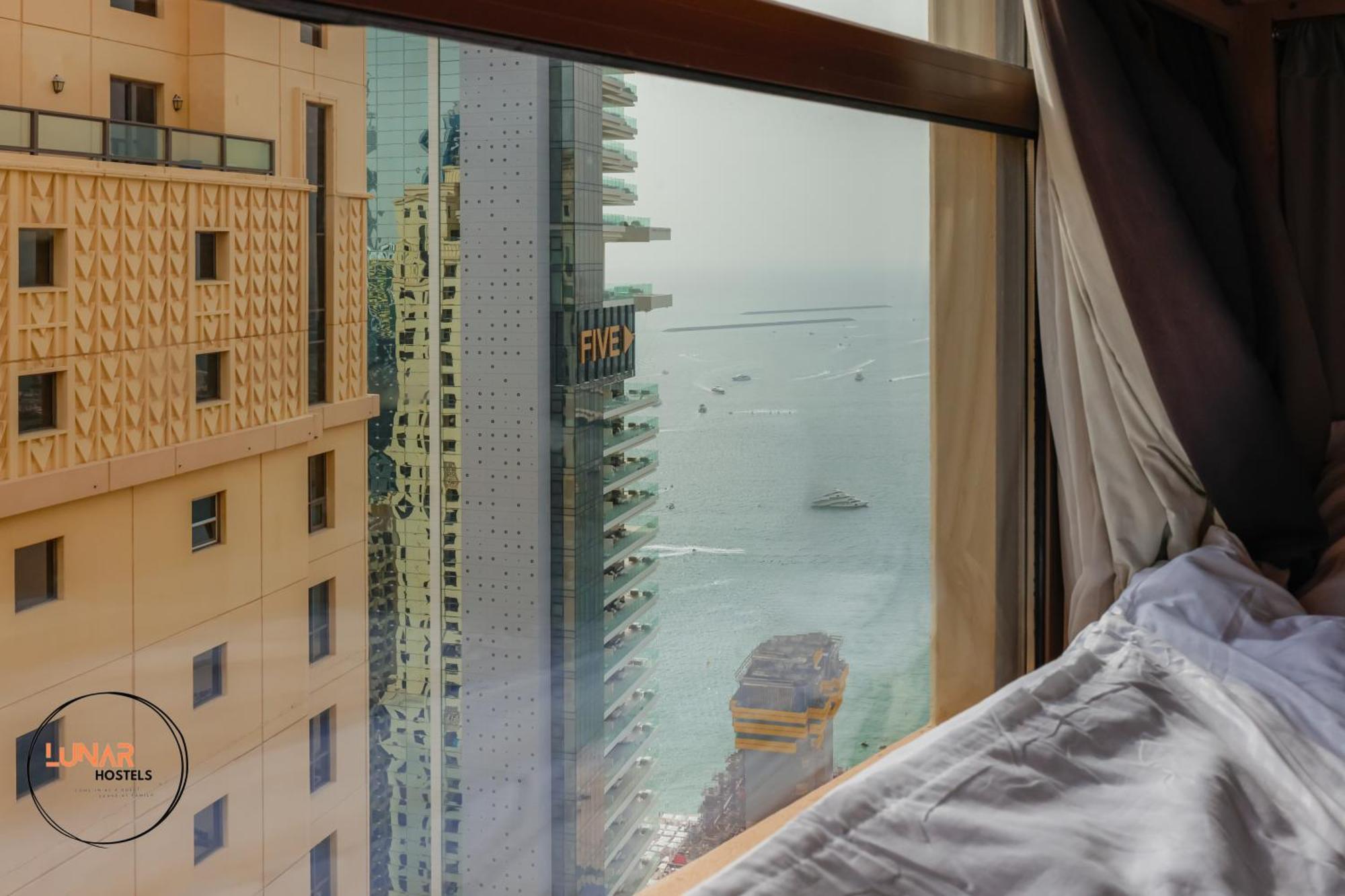 Lunar Cozy Hostel - Jbr Dubai Esterno foto