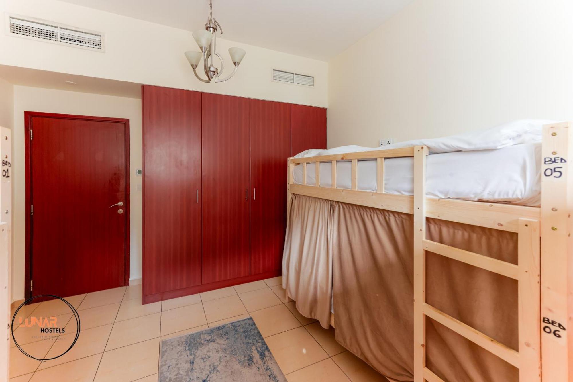 Lunar Cozy Hostel - Jbr Dubai Esterno foto